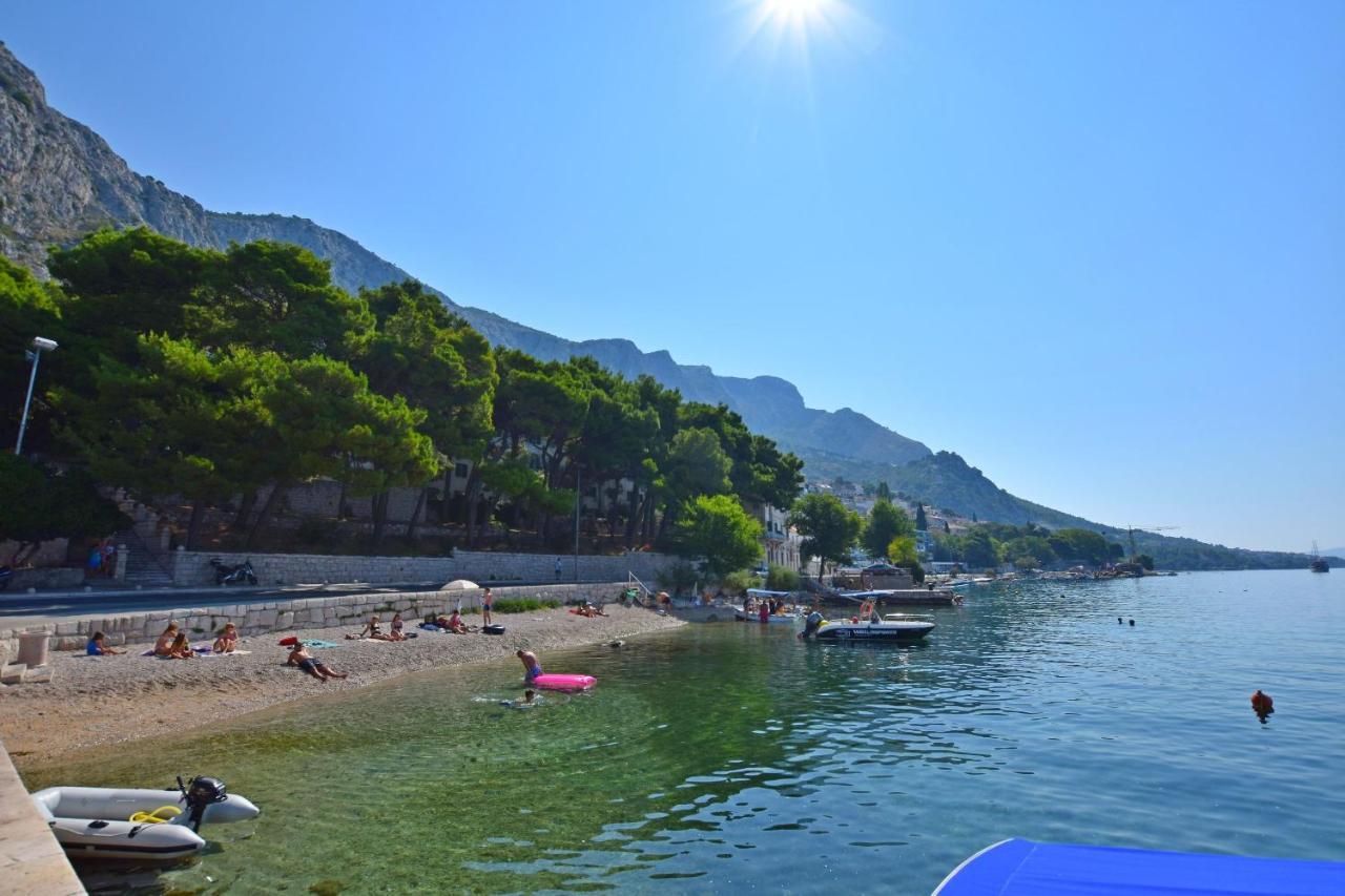 Apartment And Rooms Tatjana Omiš Exterior foto